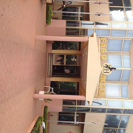 Faso Hotel Ouagadougou Extérieur photo